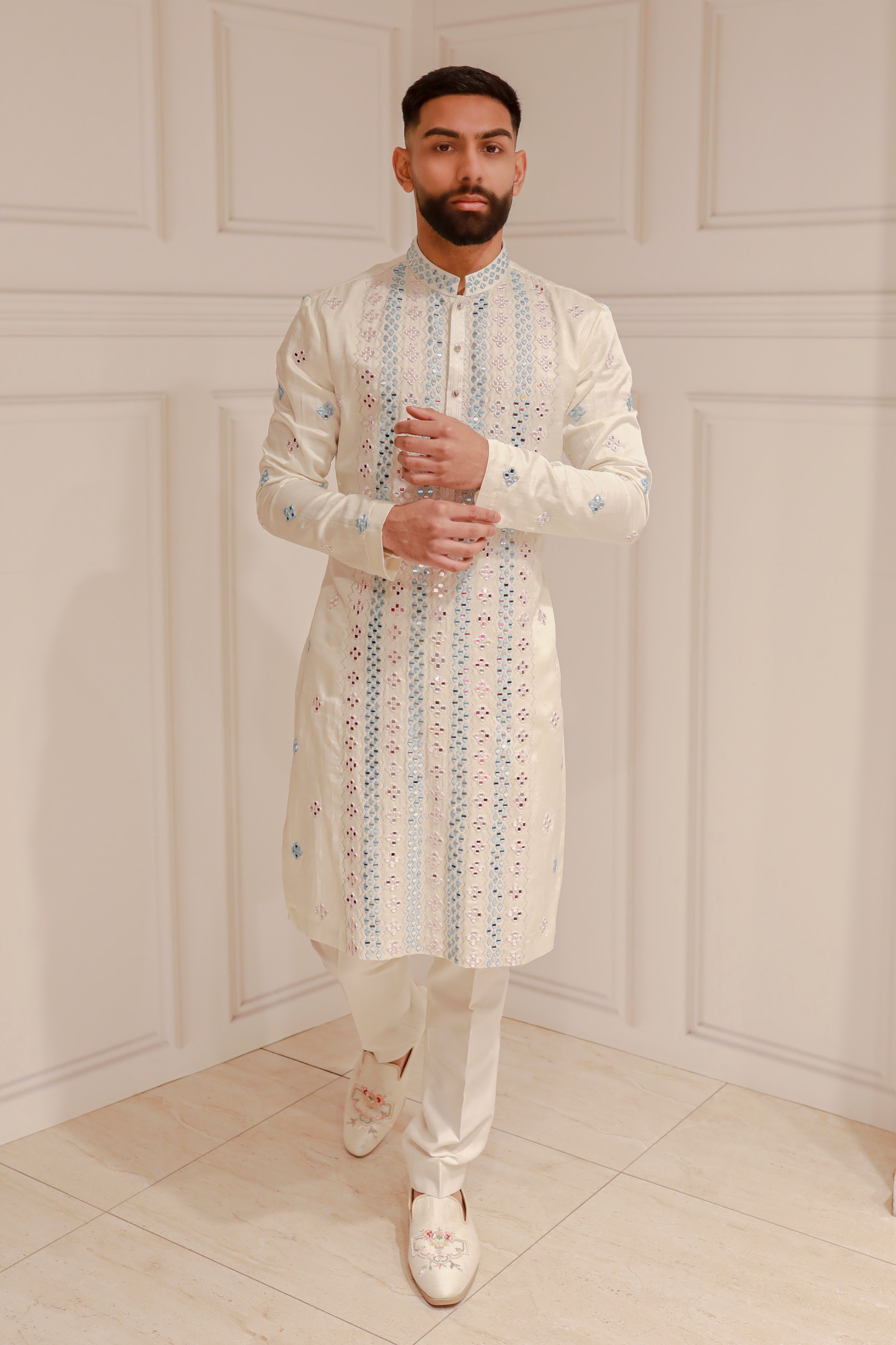 WHITE EMBROIDERY BROCADE KURTA WITH TROUSER