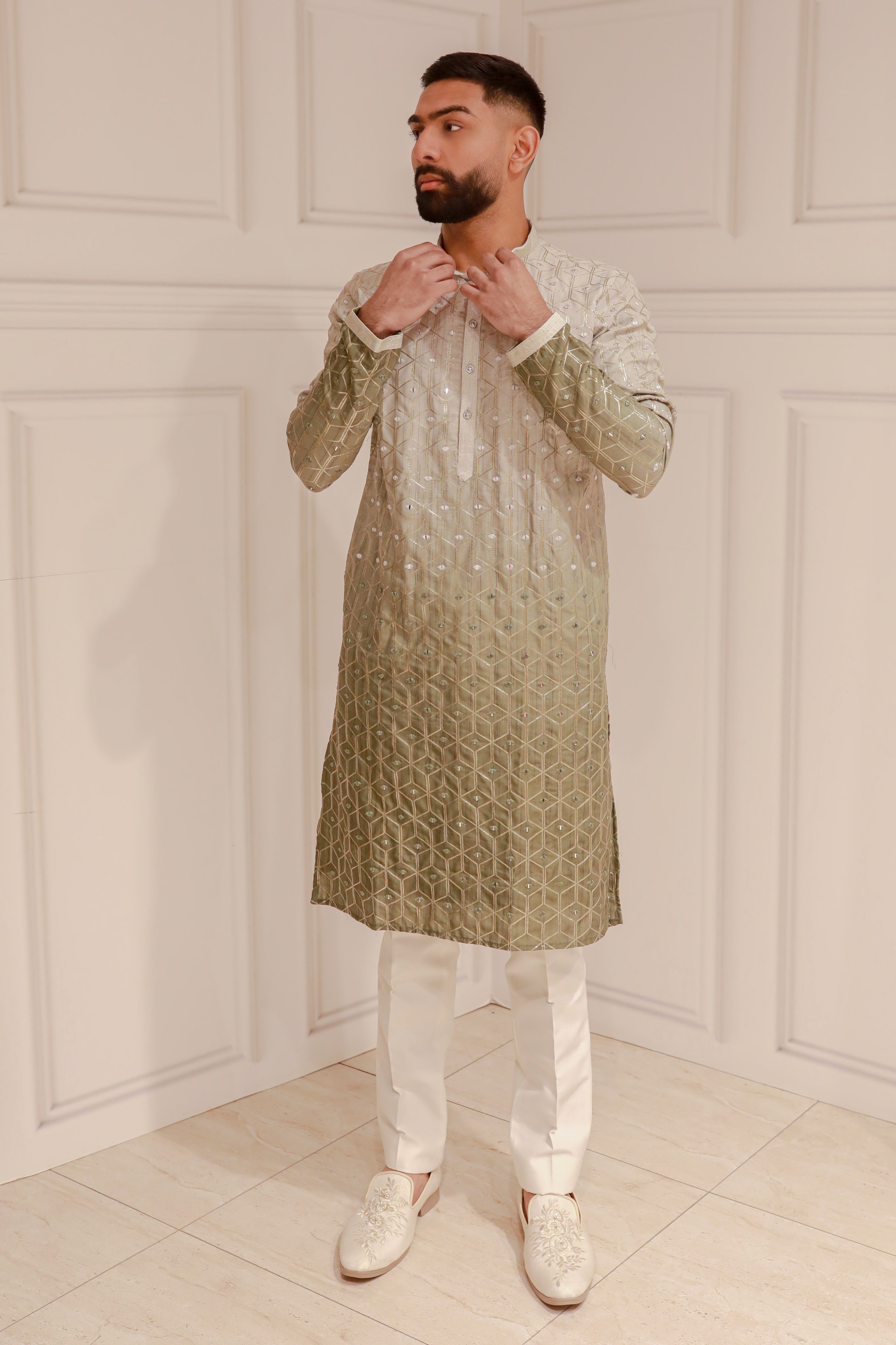GREY EMBROIDERY KURTA WITH TROUSER