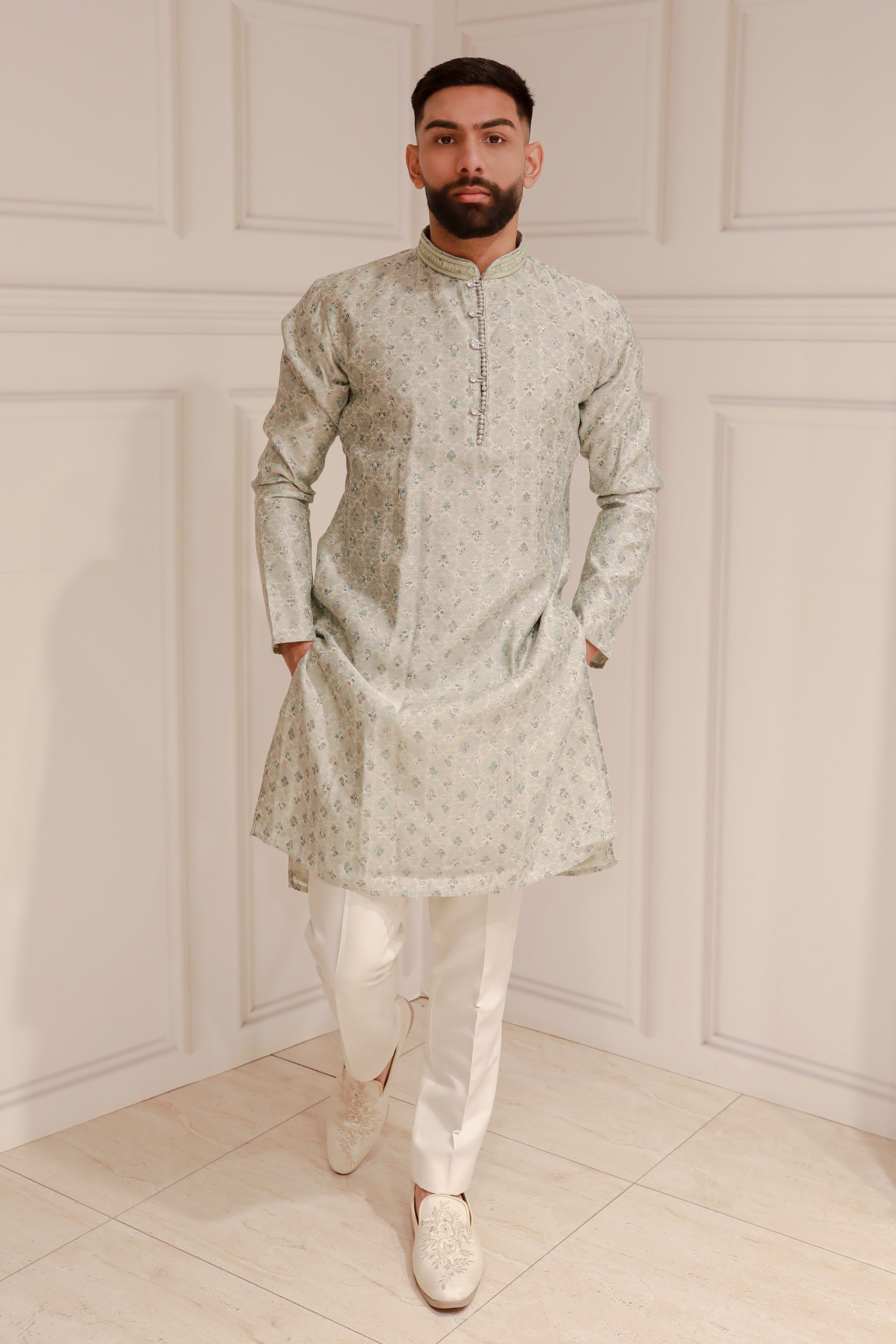 ELEGANT GREY PRINTED KURTA WITH TROUSER