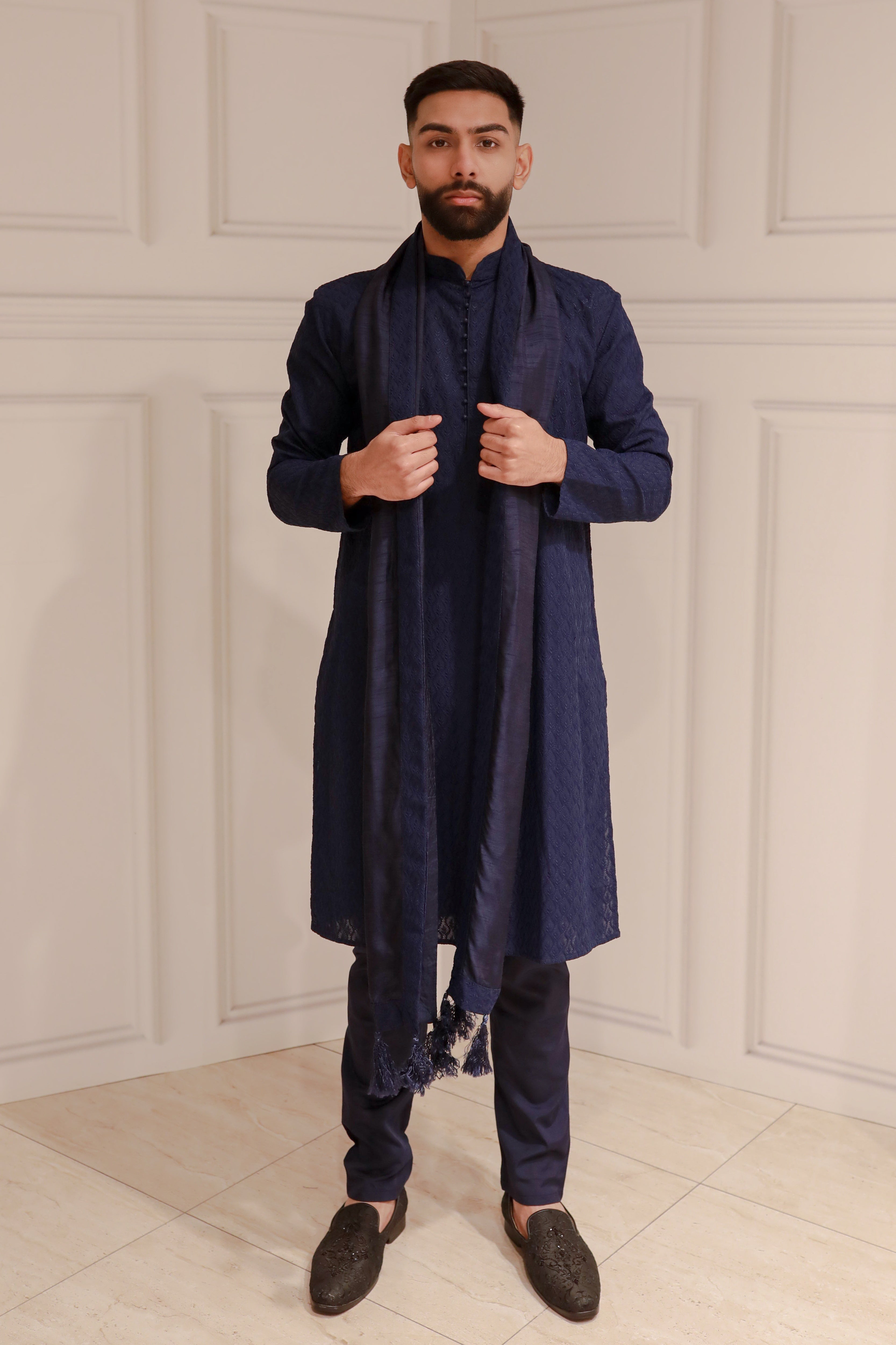ELEGANT BLUE KURTA WITH CHIKAN WORK AND TROUSER
