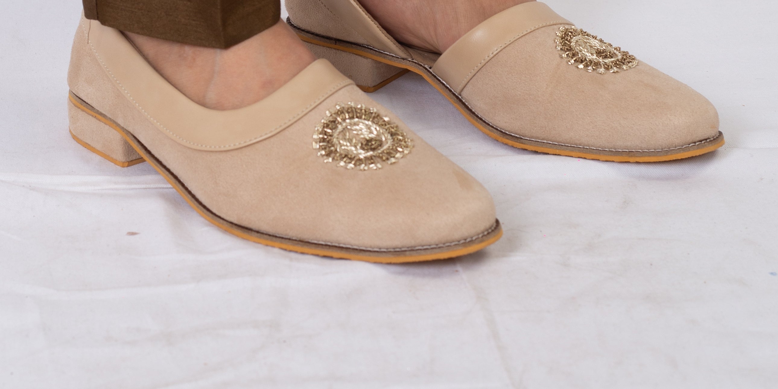 CREAM ELEGANT SHERWANI AND KURTA WITH TROUSER