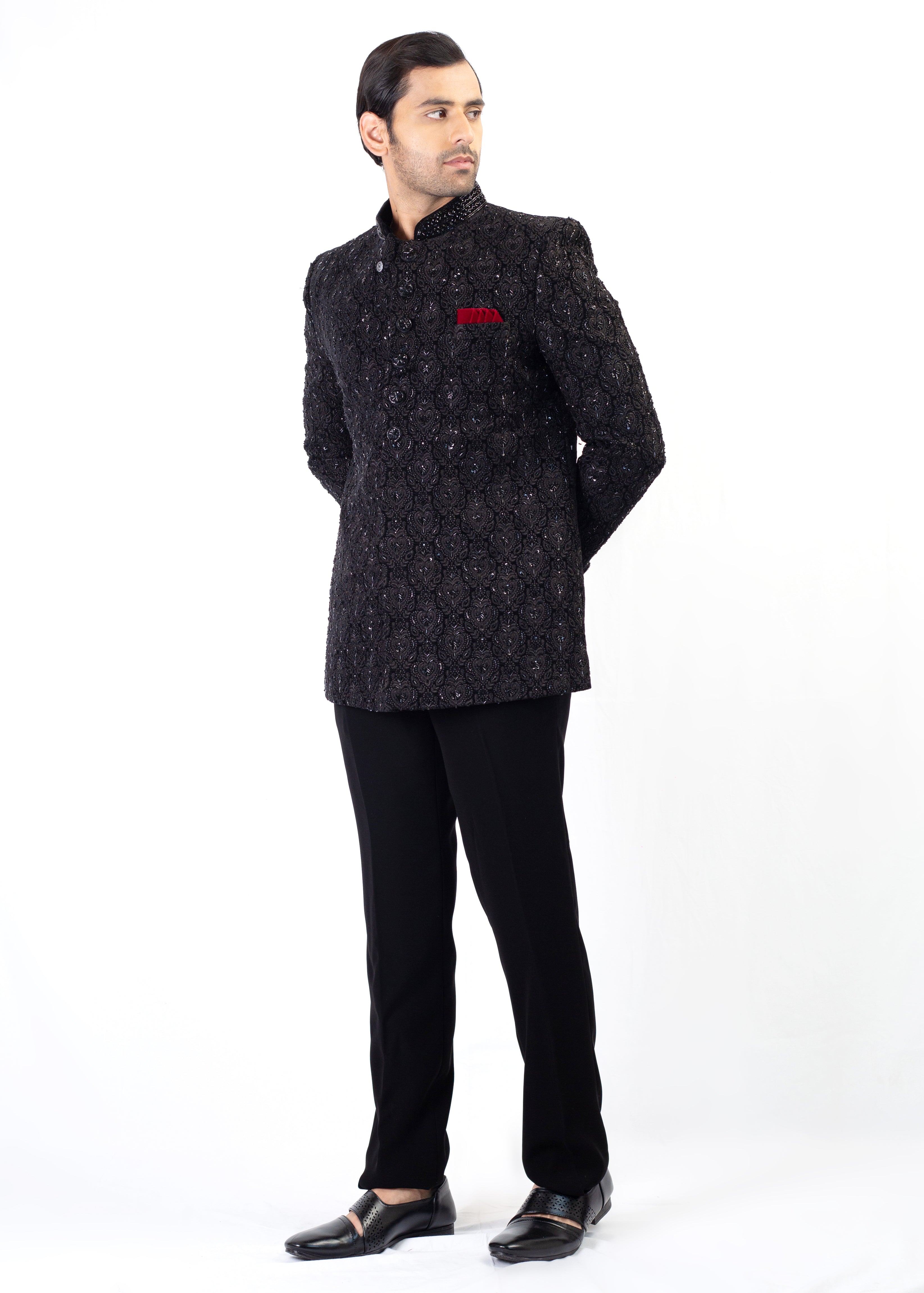 BLACK ELEGANT EMBROIDERY BLAZER ONLY