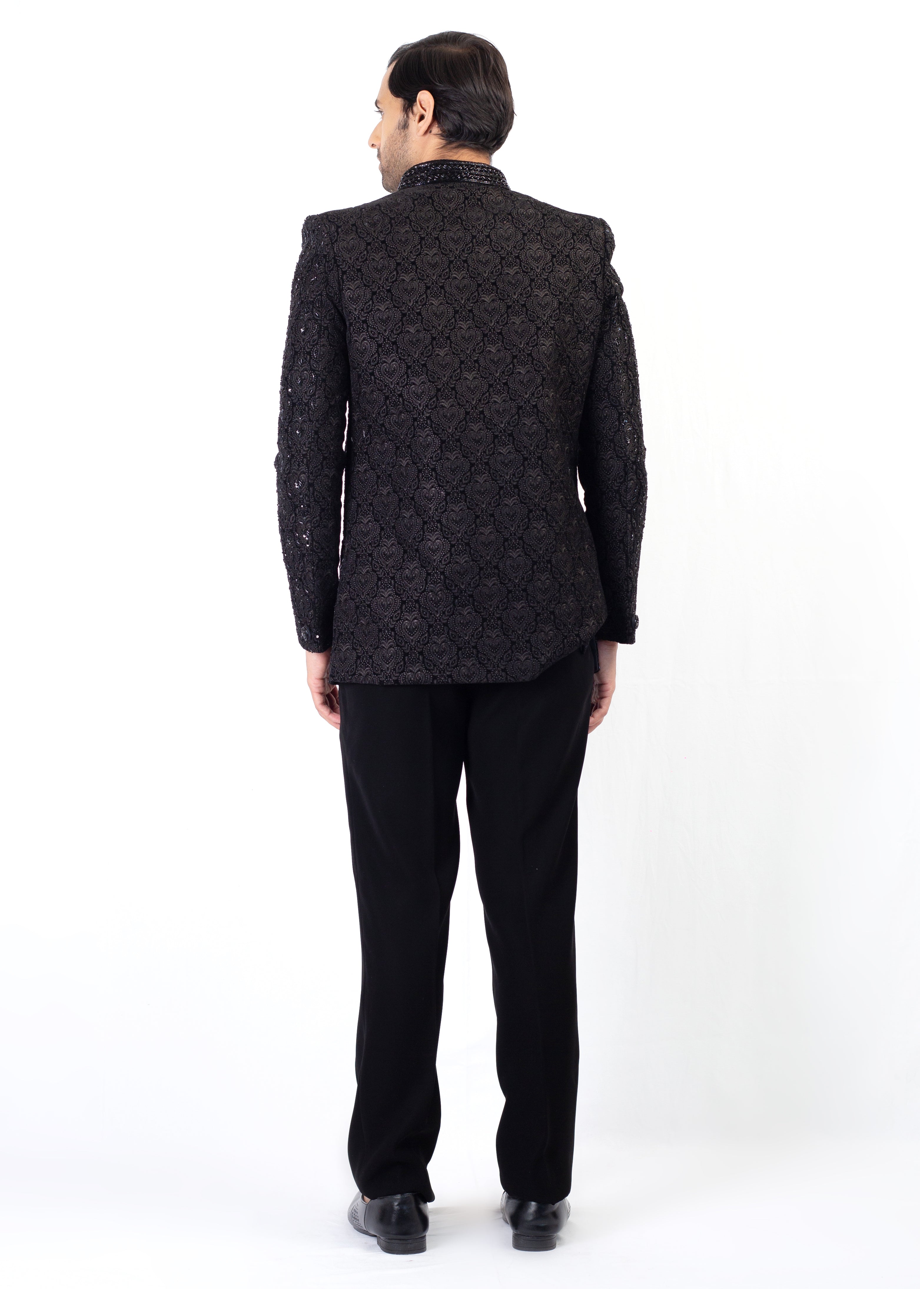 BLACK ELEGANT EMBROIDERY BLAZER ONLY