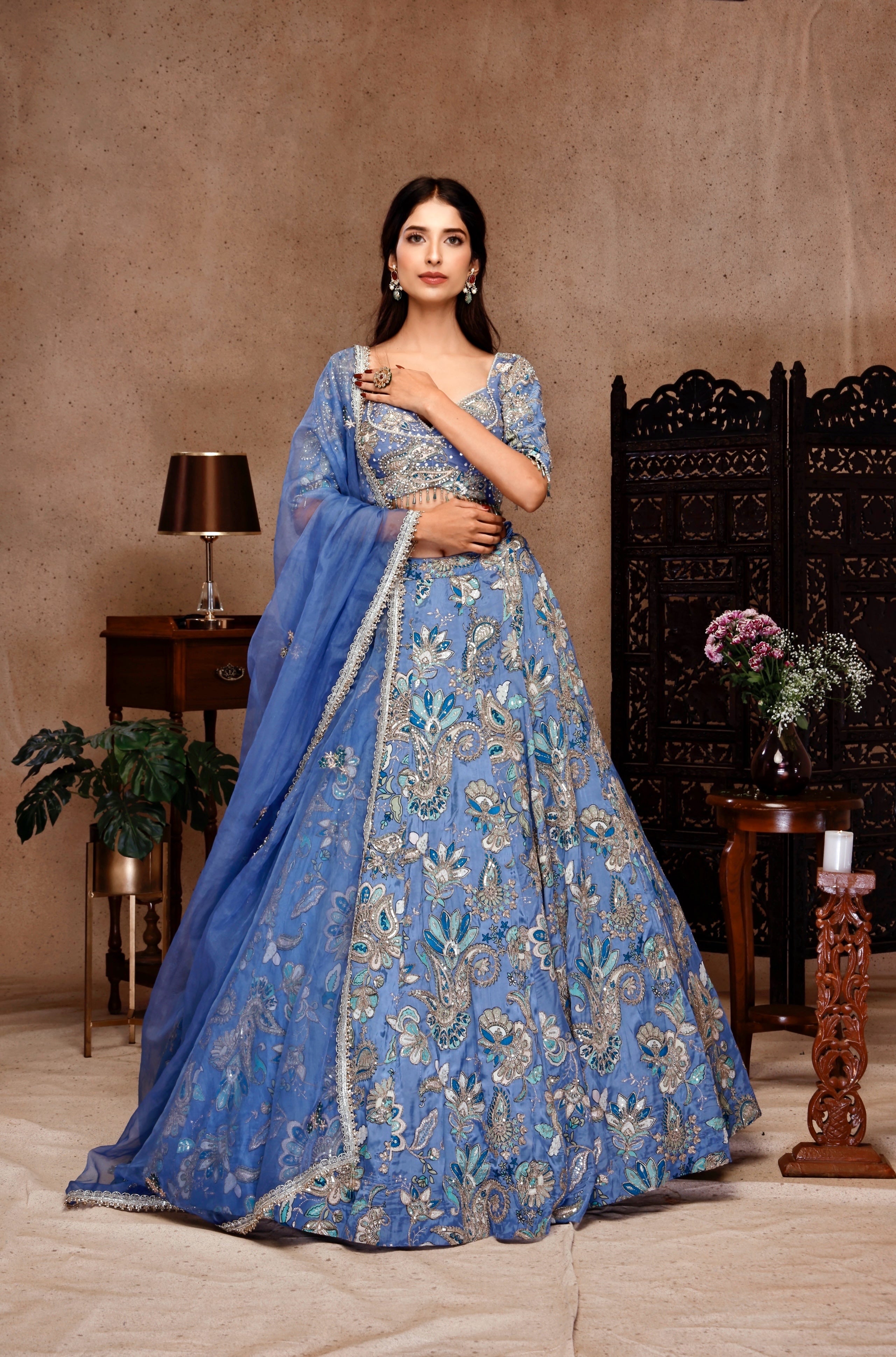 GOLDEN EMBROIDERY AND BLUE PRINTED FABRIC WITH PRINTED SKIRT