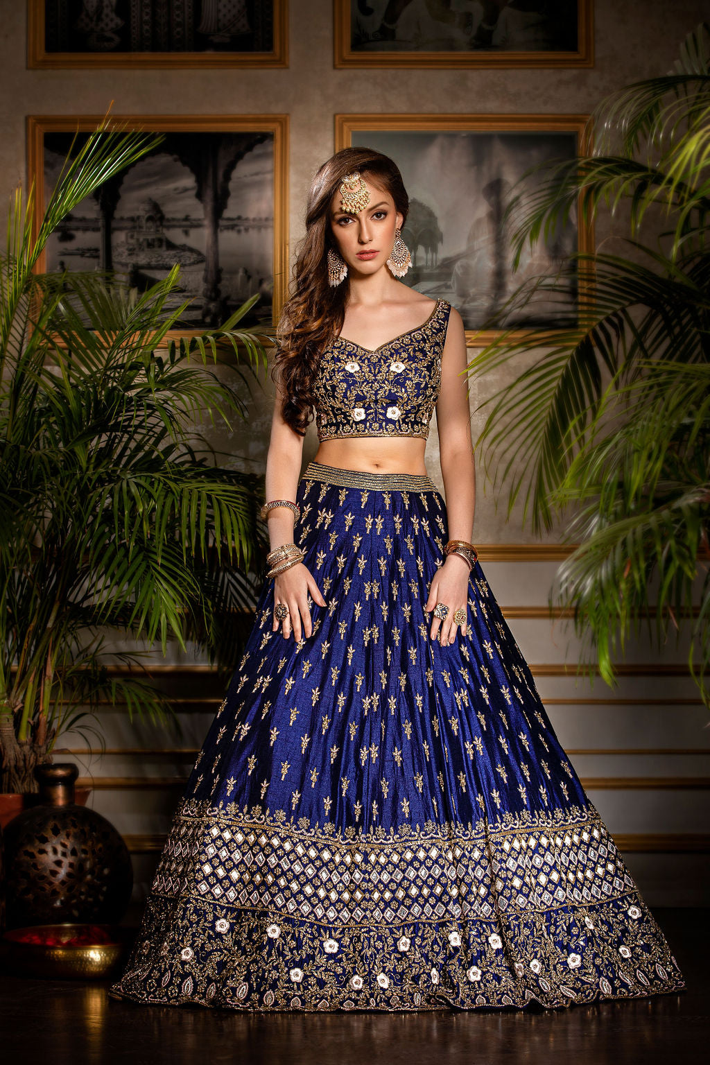 Semi Bridal Royal blue Lehenga with Contrast scarf