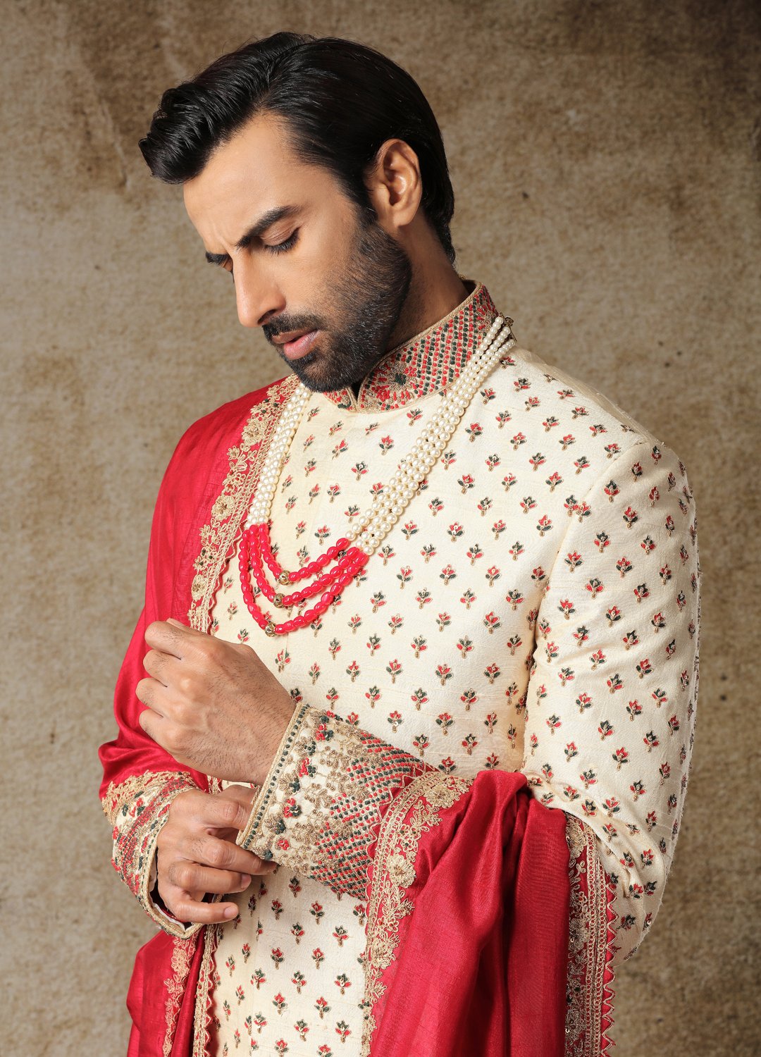 Pearl White And Maroon Sherwani Kurta