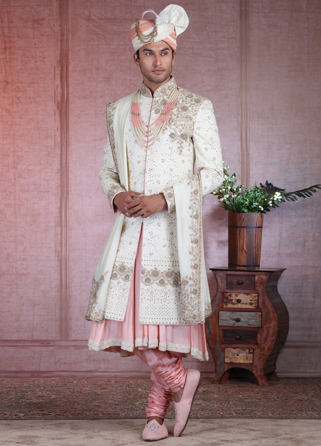 Ivory Lucknowi Embroidered Sherwani