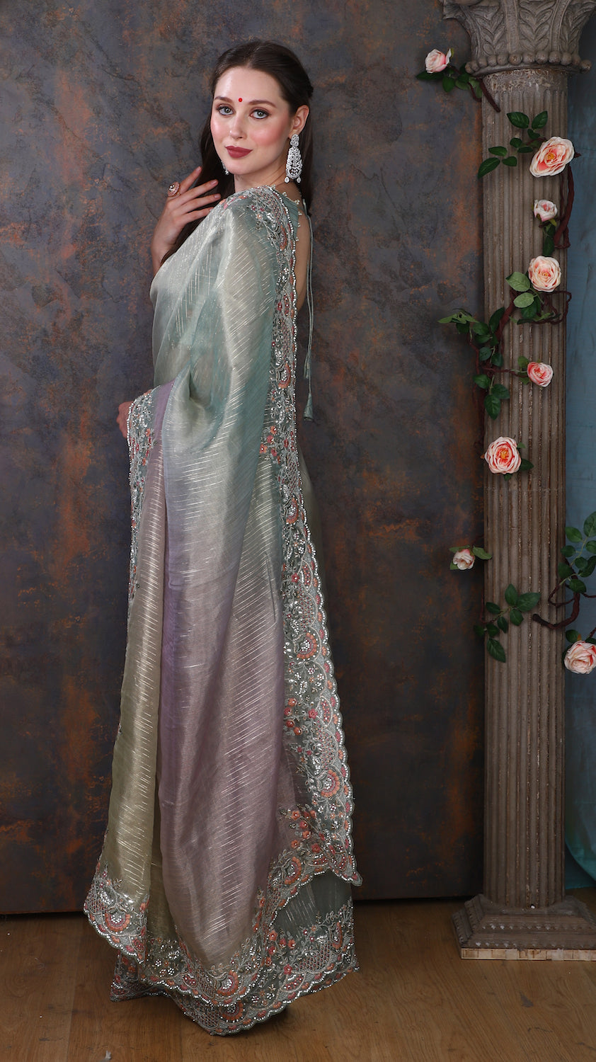 Pista Saree