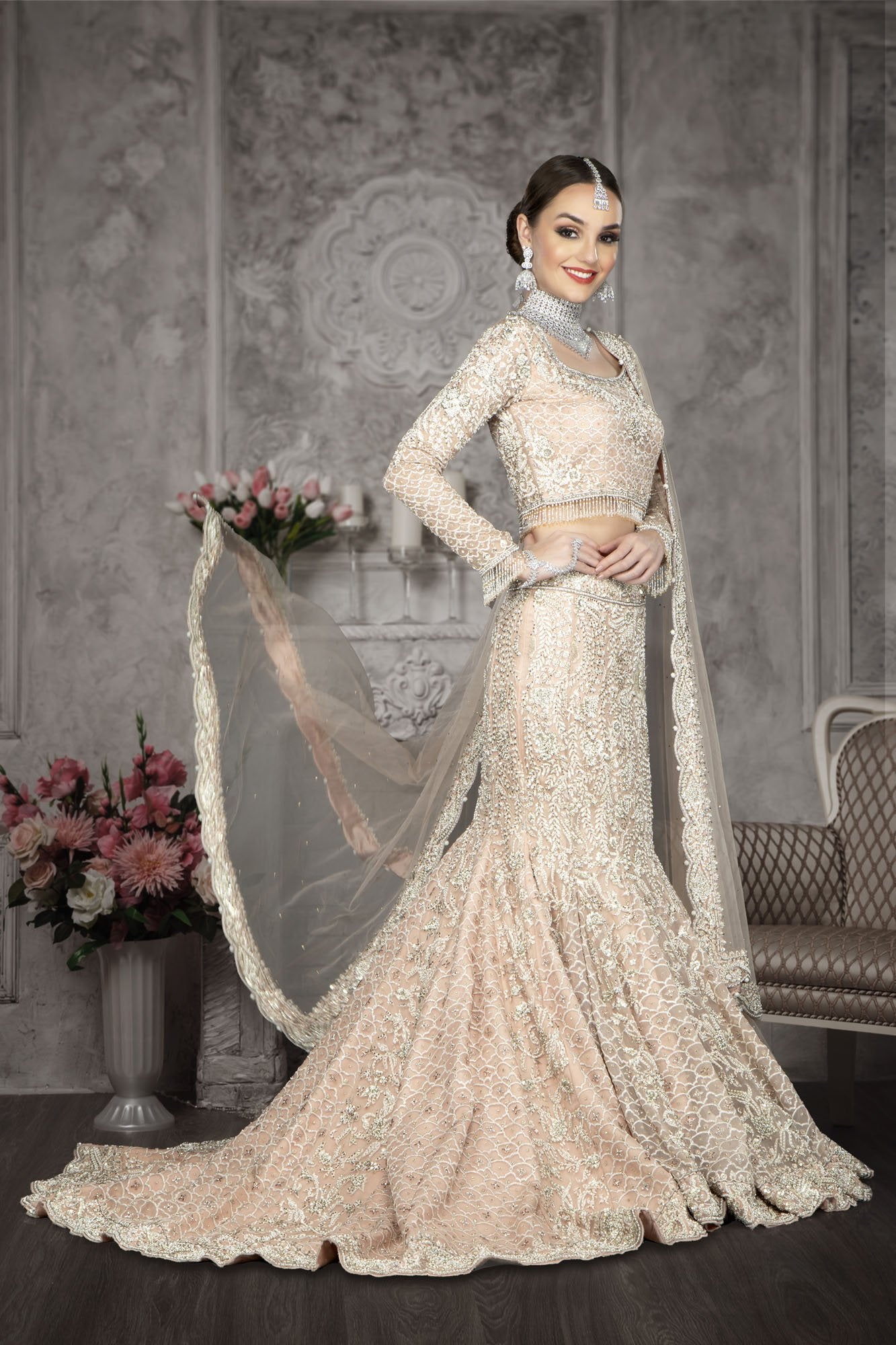 Organza Ivory Fishcut bridal with trail.