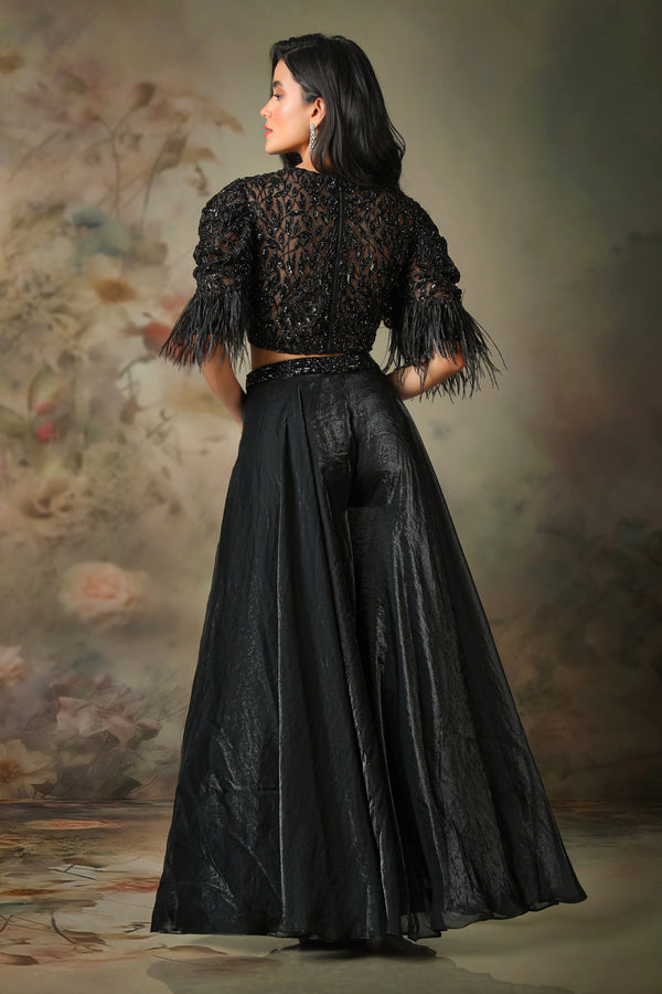 BLACK TOP FEATHER ON SLEEVE WITH FANDY SHARARA