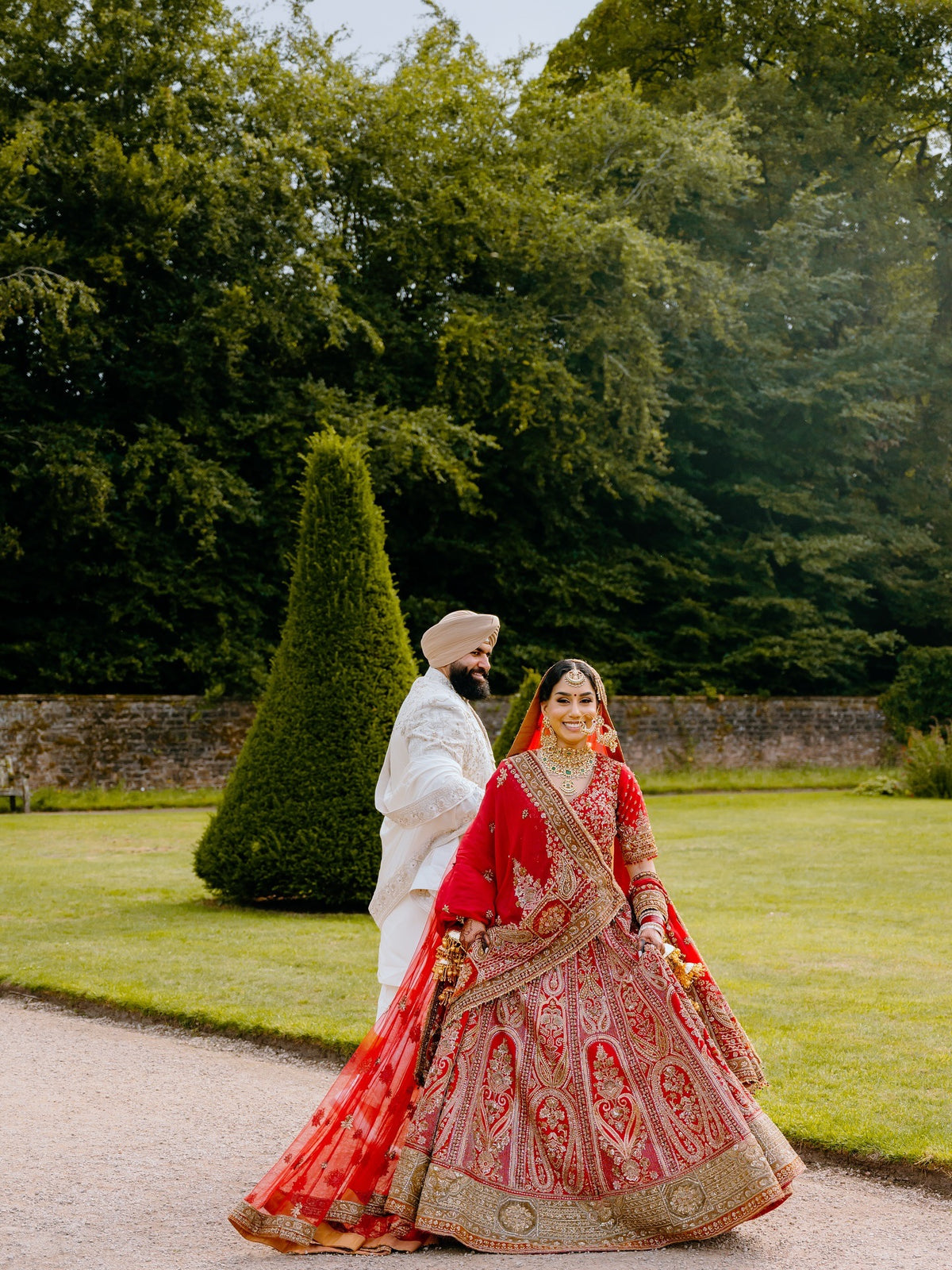 Jaspreet's Anand Karaj in Crimson Red Lehenga