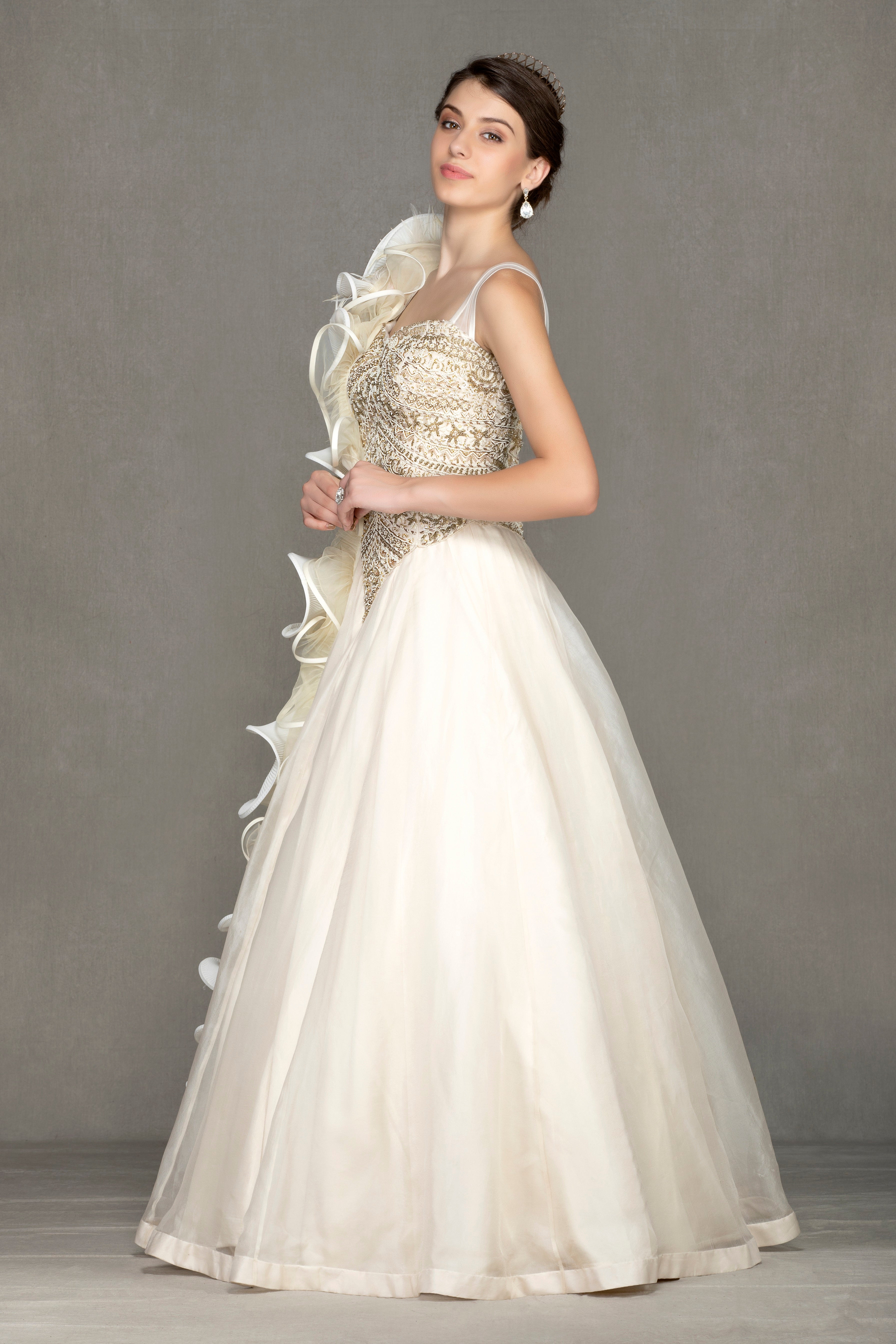 Princess Dress with ruffle scarf