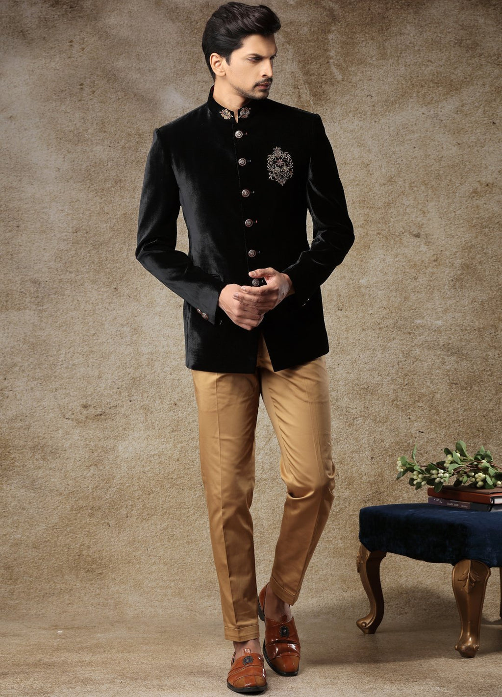 Jodhpuri deals velvet suit